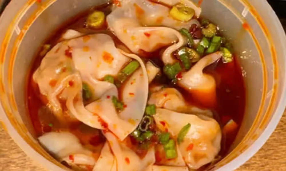 Meat Dumpling in Spicy Sauce